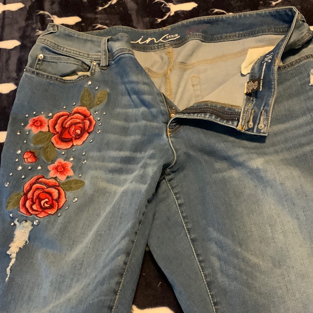 INC DENIM Boyfriend Fit